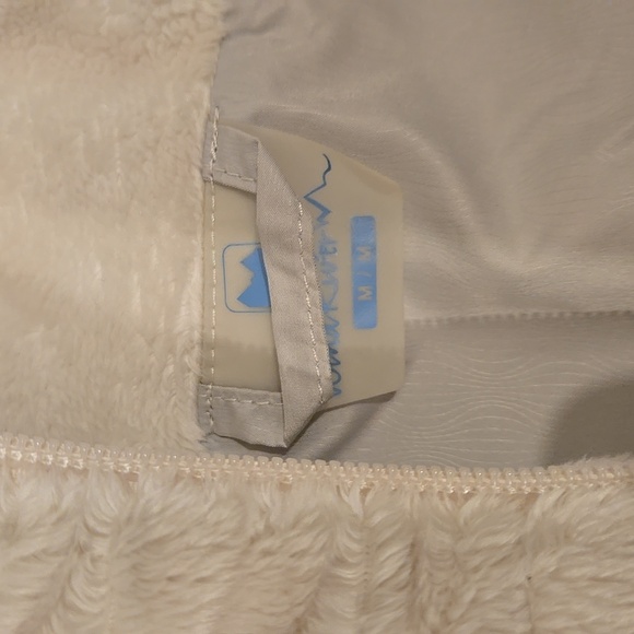 Ladies vest - Picture 3 of 6